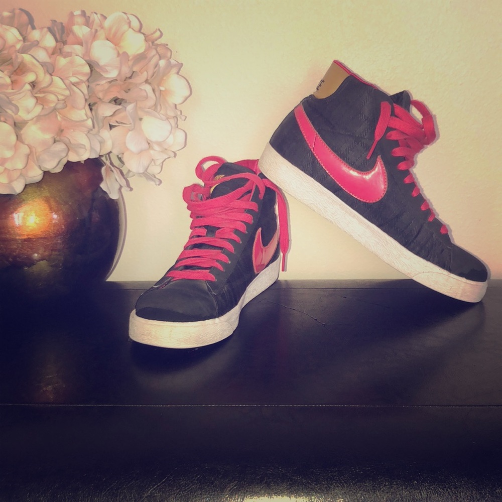 Rare Nike Blazer Mid Vintage Sneakers